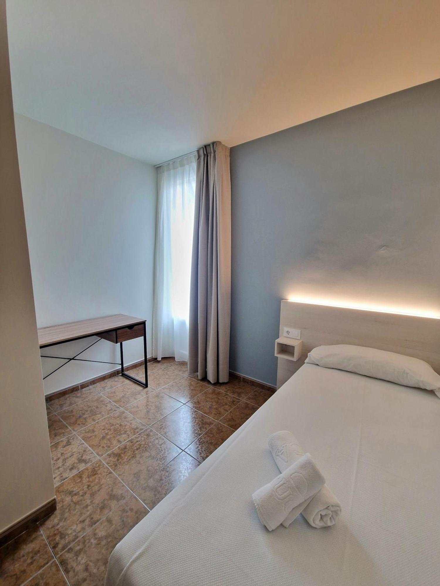 Hostal Rugaca Huesca Zewnętrze zdjęcie