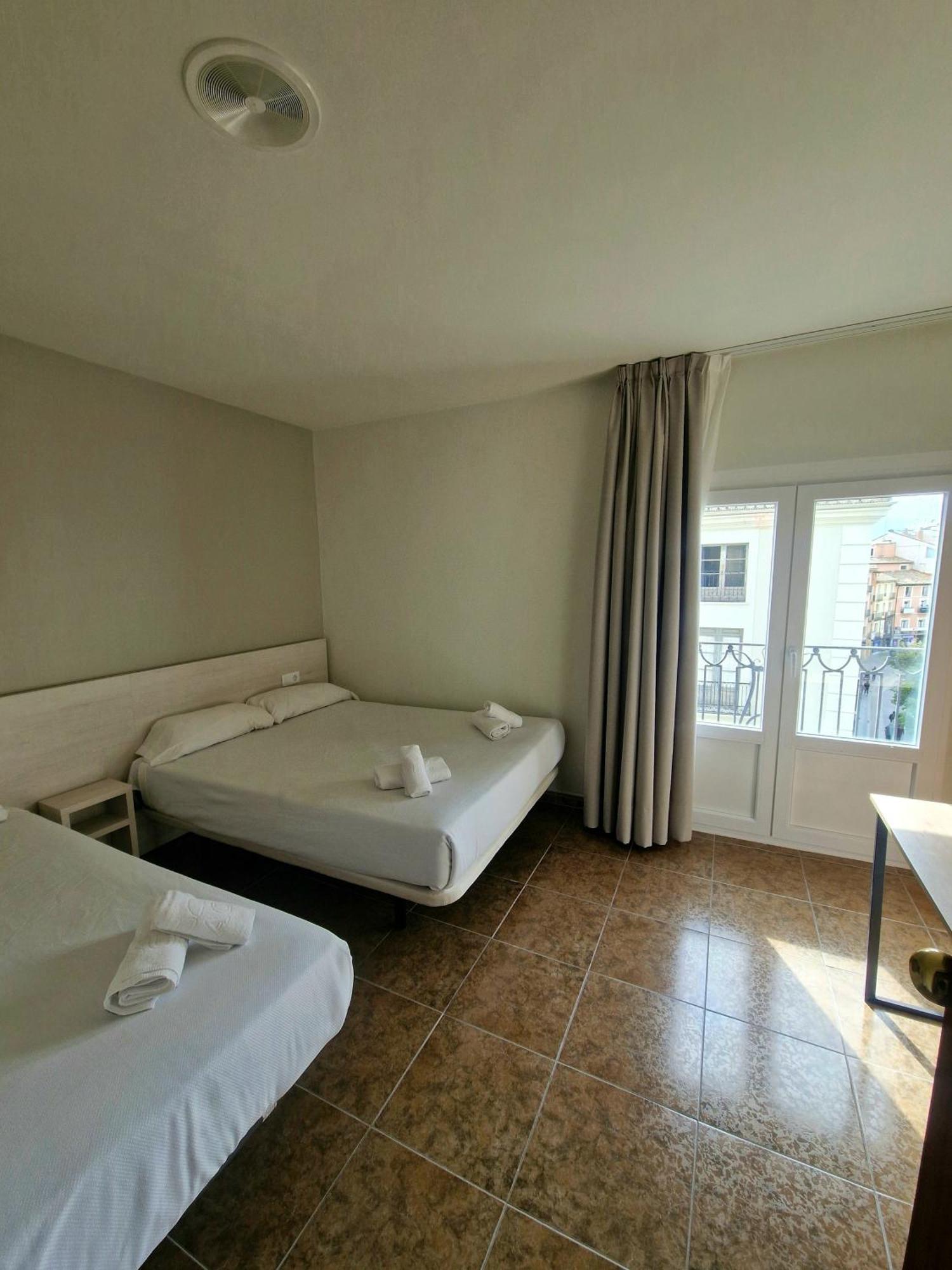Hostal Rugaca Huesca Zewnętrze zdjęcie
