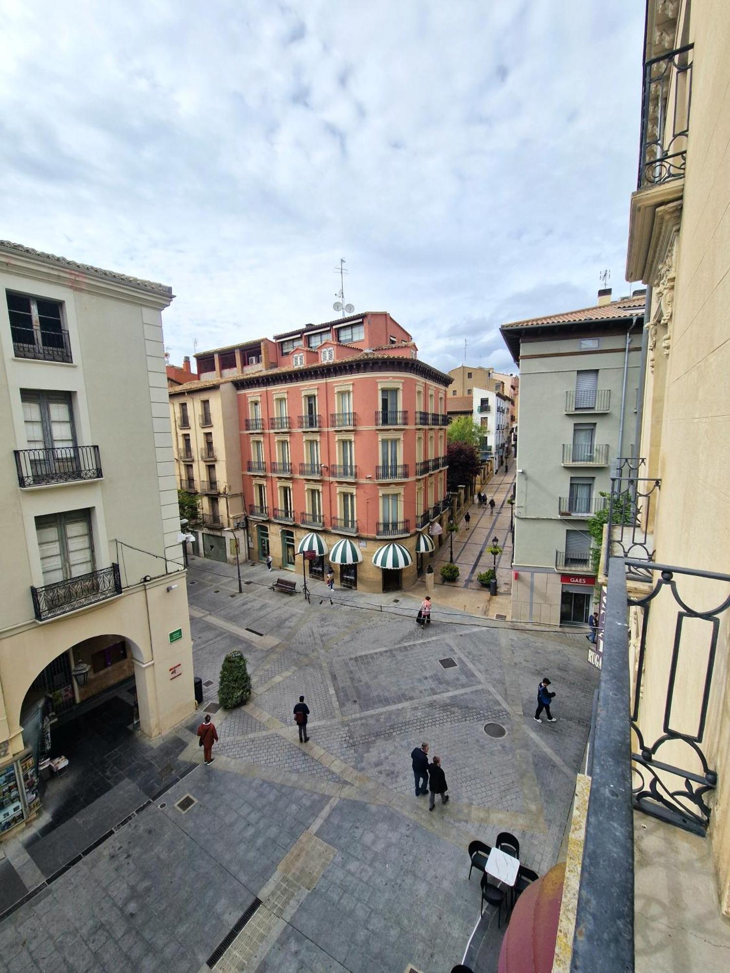 Hostal Rugaca Huesca Zewnętrze zdjęcie