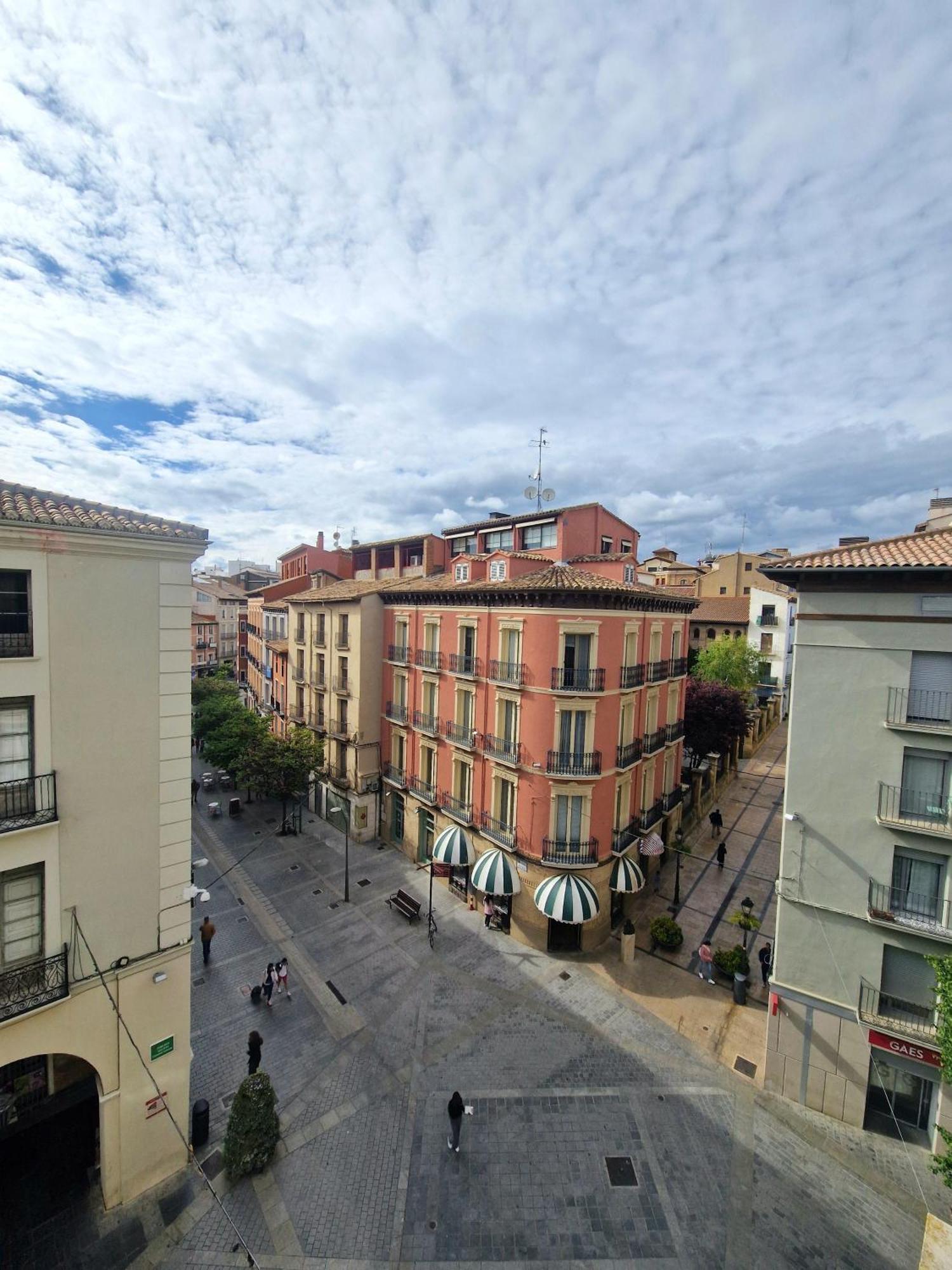 Hostal Rugaca Huesca Zewnętrze zdjęcie