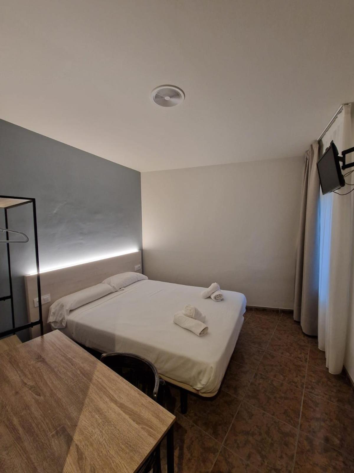 Hostal Rugaca Huesca Zewnętrze zdjęcie